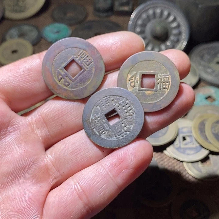 东***牛铜现代工艺品仿制品