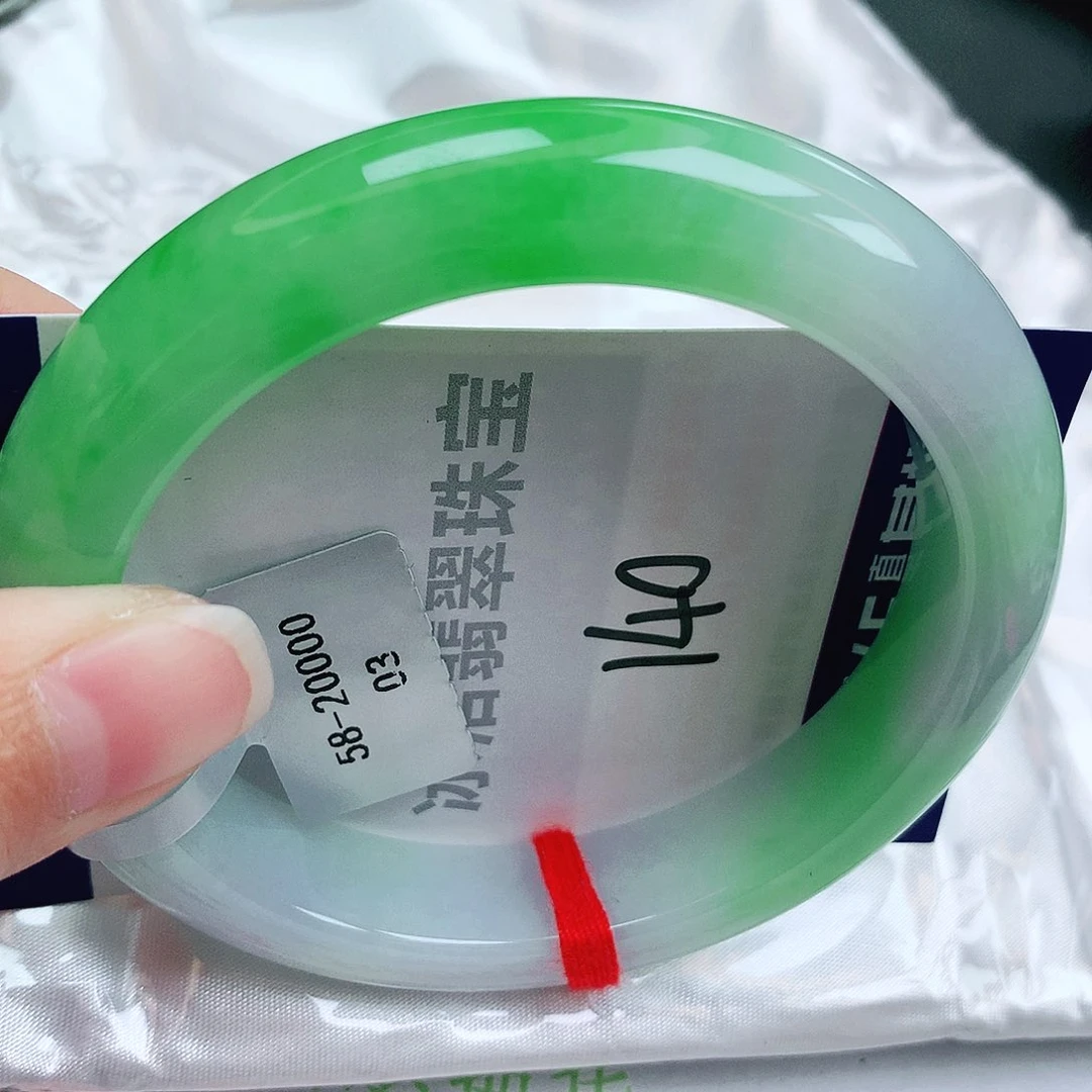 未镶嵌手镯翡翠缅甸天然A货翡翠手镯
