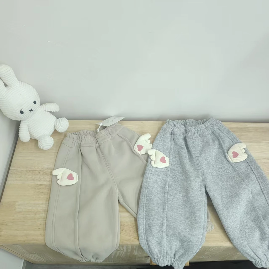 新款童乐园立体翅膀休闲卫裤25922