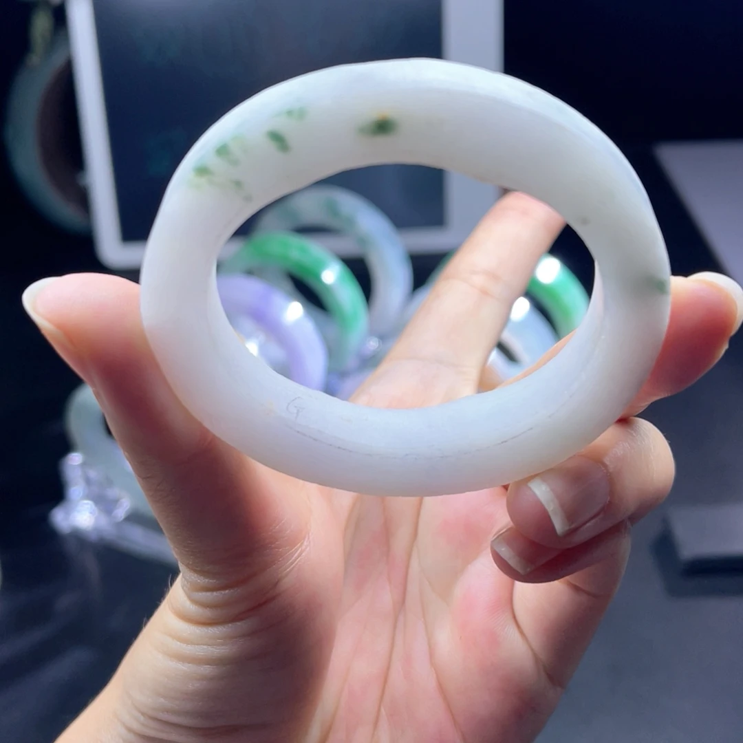 定制翡翠未镶嵌天然翡翠A货手镯