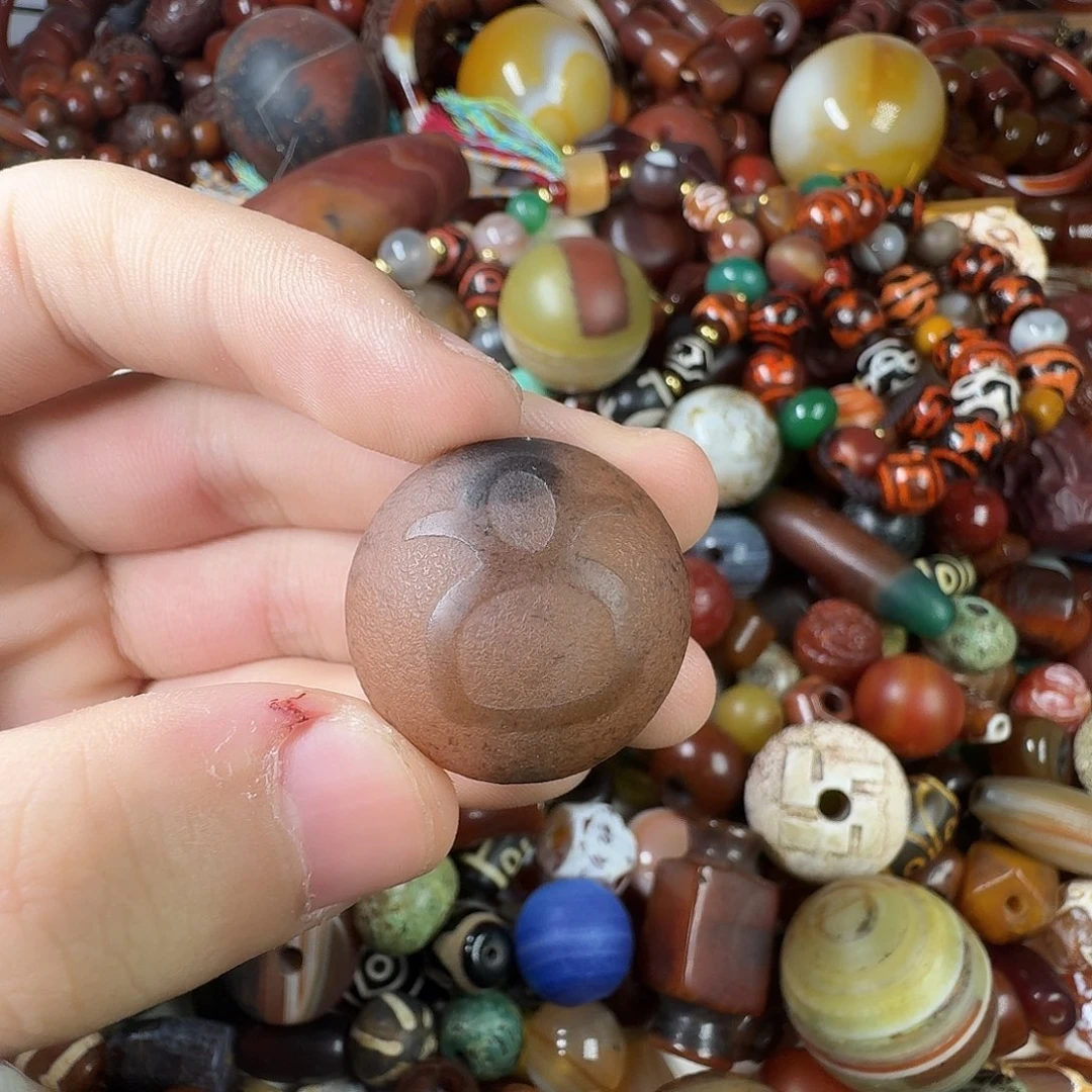 玛瑙/玉髓未镶嵌纯天然玛瑙珠子