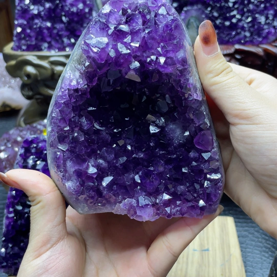 未镶嵌紫晶大型摆件（非配饰）楠*