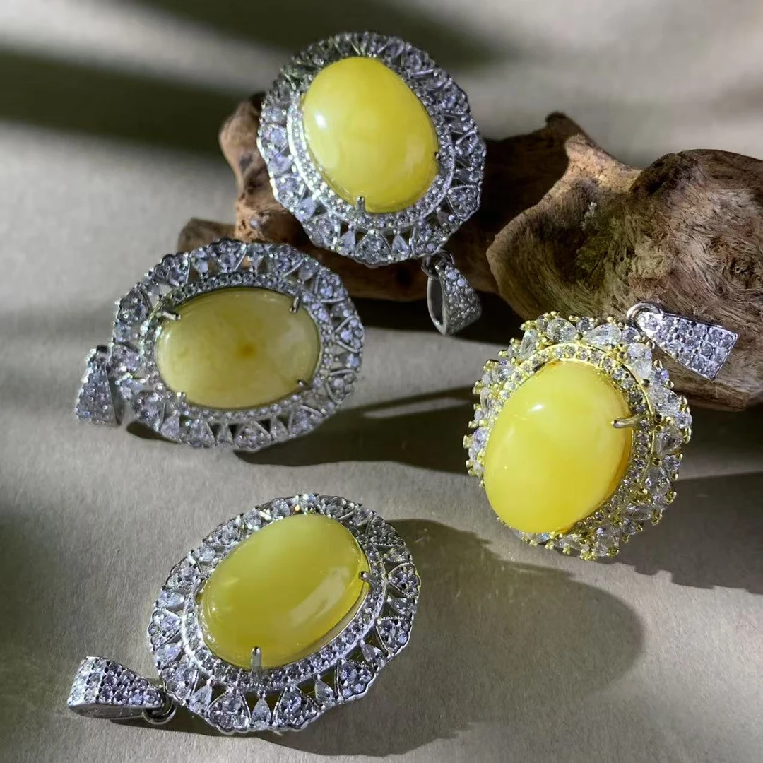 Q2-S925银琥珀蜜蜡福贝吊坠-配绳-多样性发其一