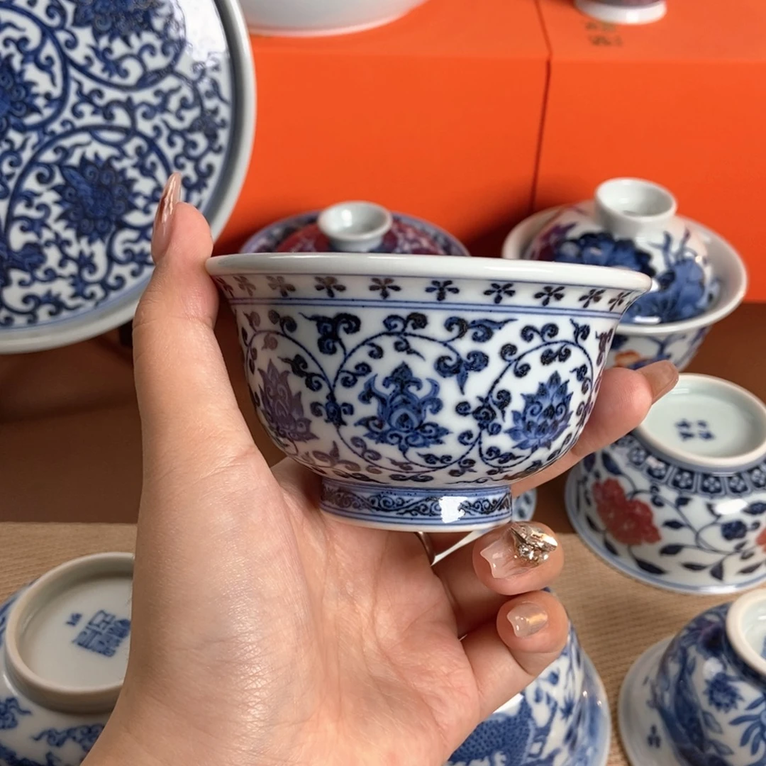 宣乐沐谷青花缠枝莲压手杯