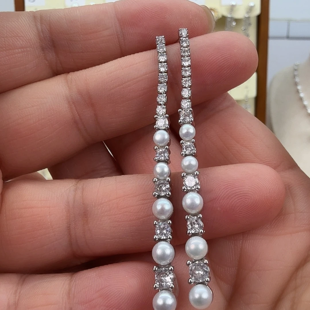 淡水珍珠未镶嵌耳饰