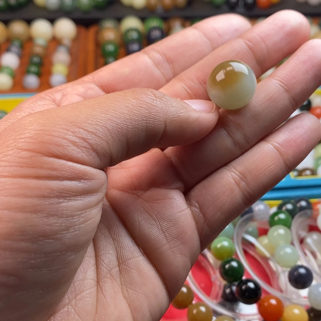 和田玉未镶嵌珠宝奇石卡16糖