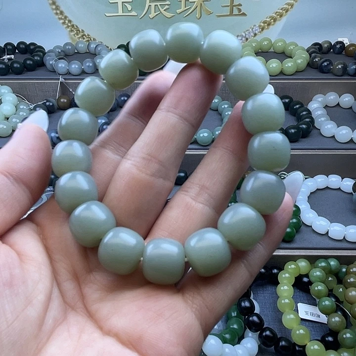 未镶嵌手链和田玉