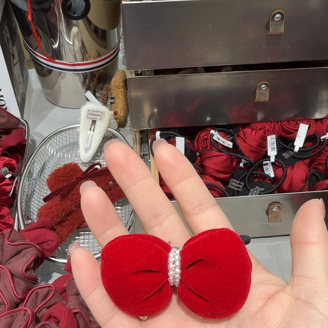 布艺非金属红色蝴蝶结发绳