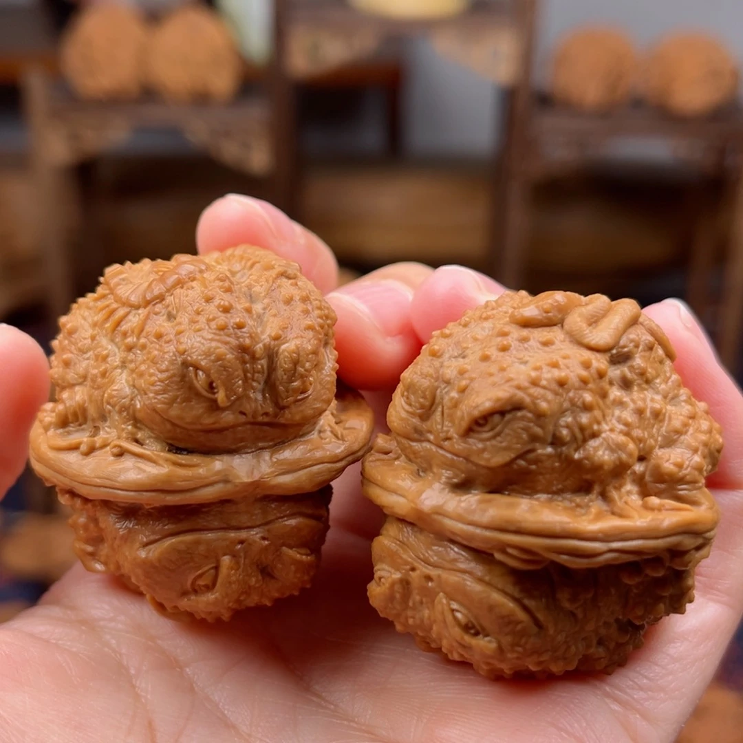 核桃把件蓝**涛不退不换