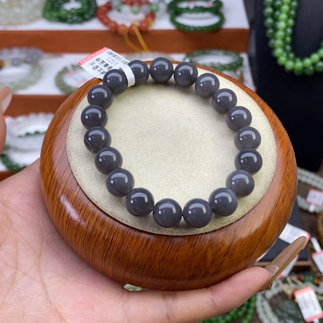 和田玉浓烟紫未镶嵌好**！