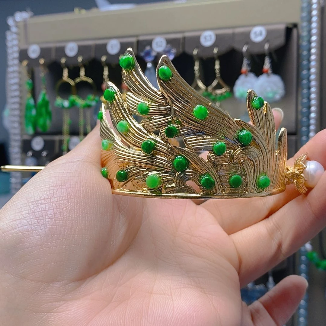 未镶嵌翡翠耳饰翡翠