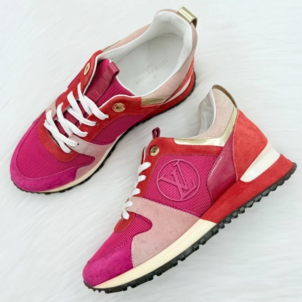 99新 LouisVuitton/路易威登 车厘子红休闲鞋 35码 公价7.7k p047