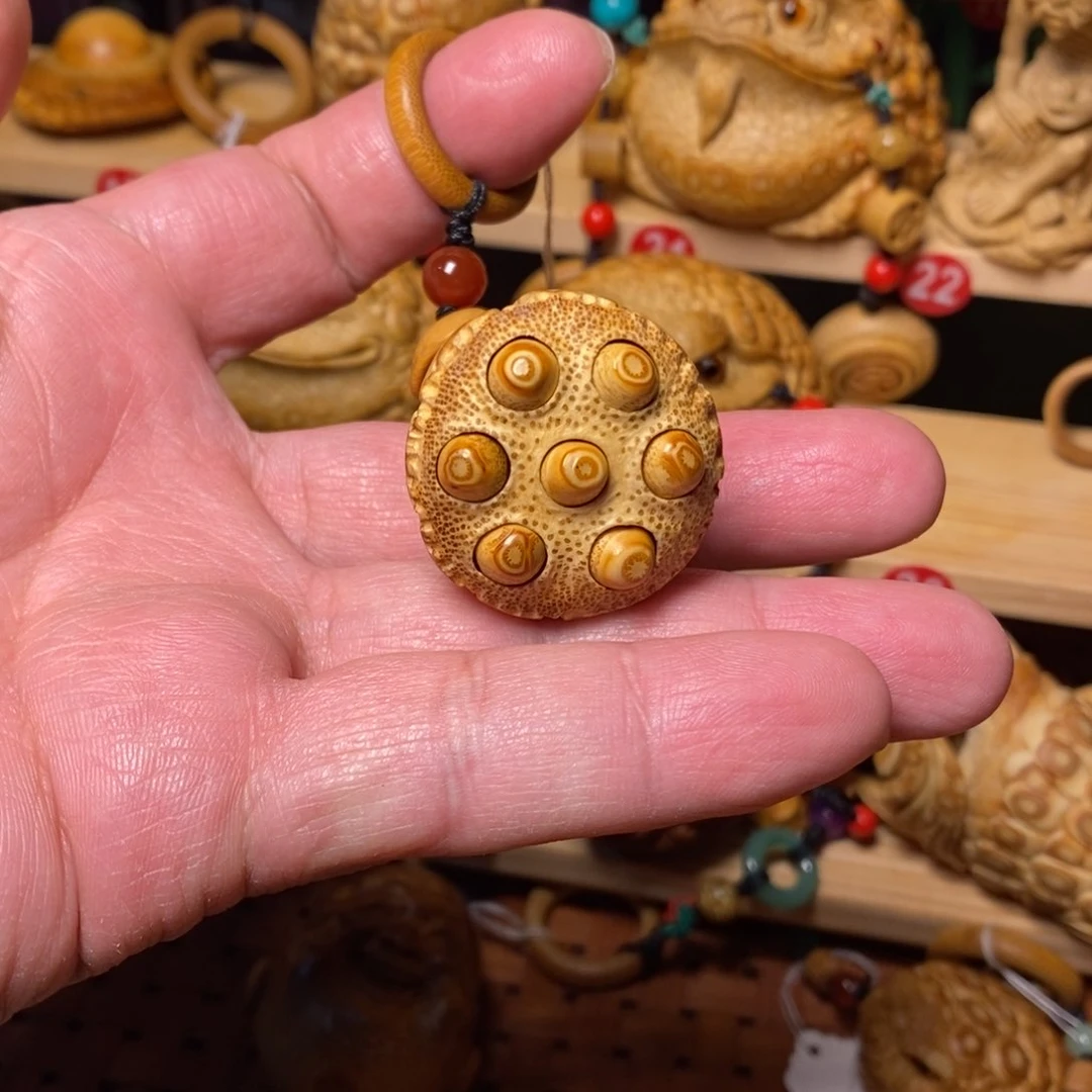 竹根雕莲蓬手把件