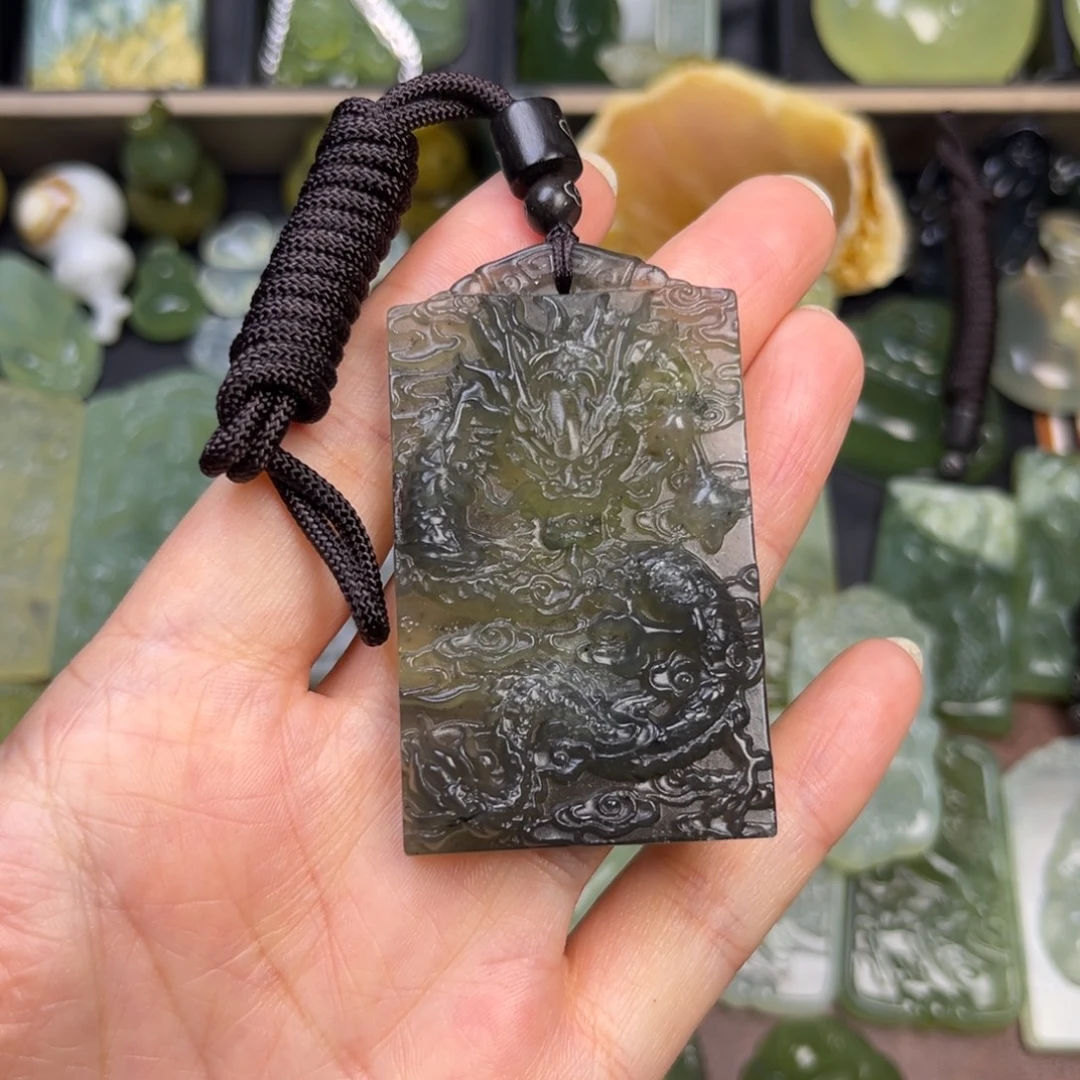 蛇纹石玉未镶嵌吊坠(赠链)