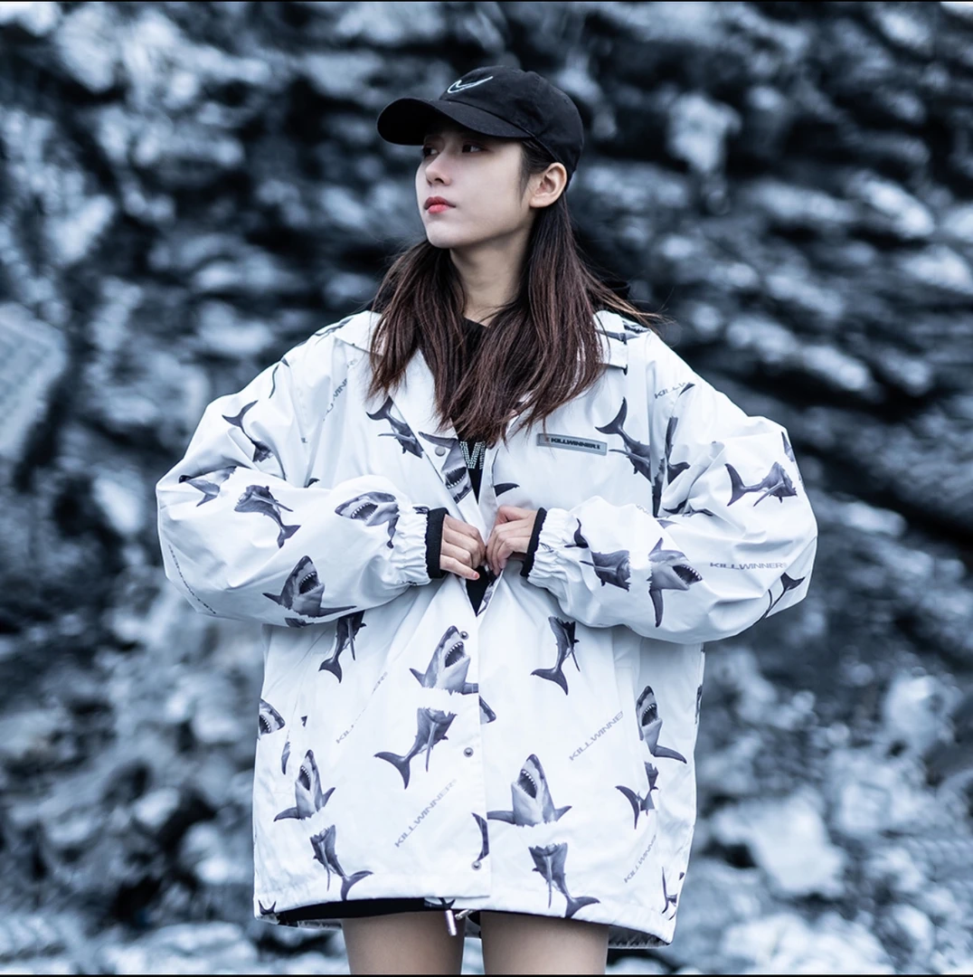 D03(ST)-31613-KIL春秋款时尚满印鲨鱼印花宽松百搭休闲外套
