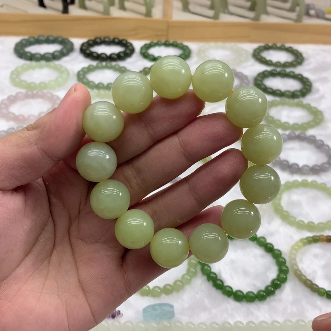 和田玉未镶嵌手串（黄口18）