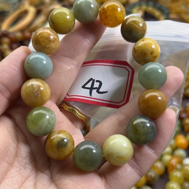 未镶嵌蛇纹石玉手链