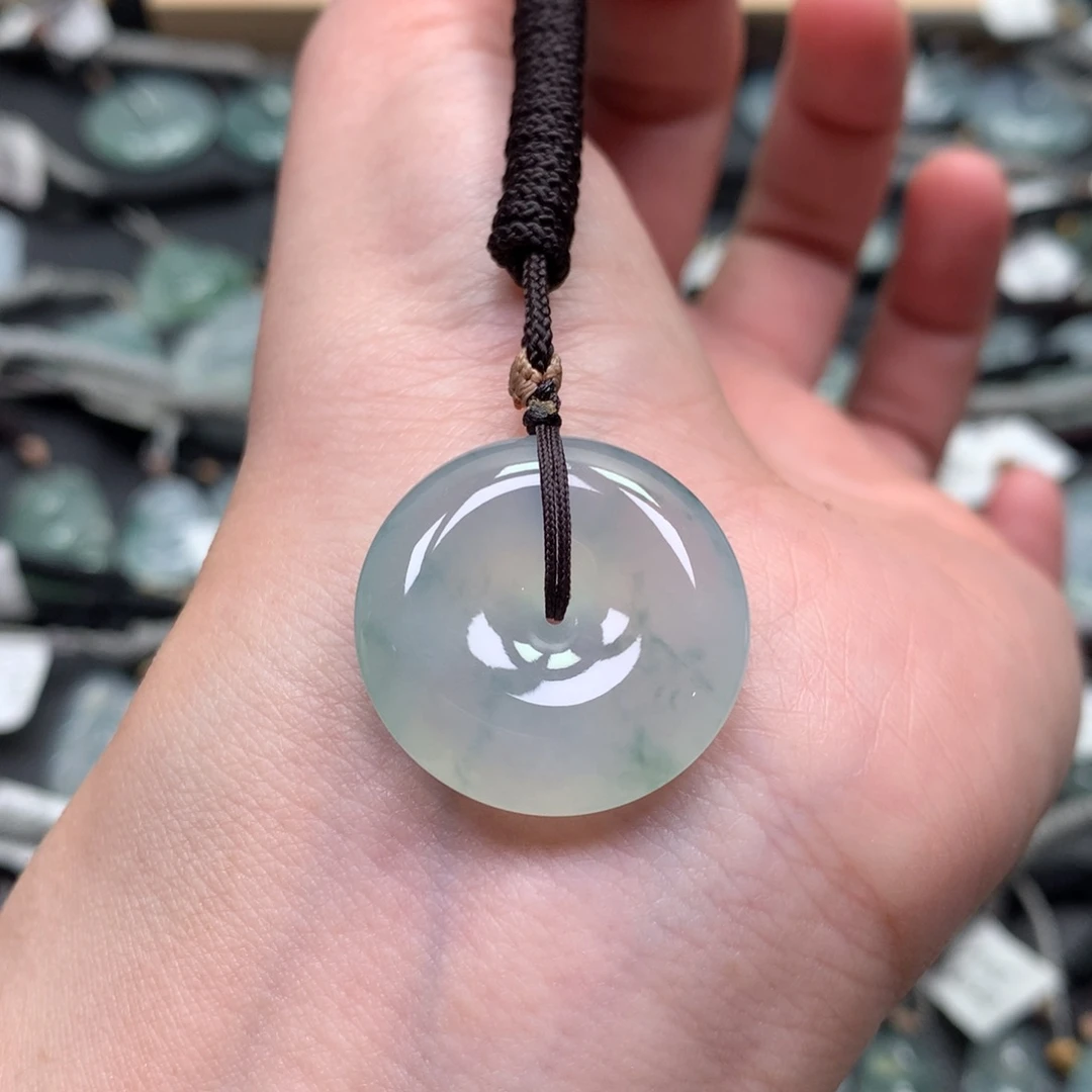 翡翠颈饰未镶嵌00000000000