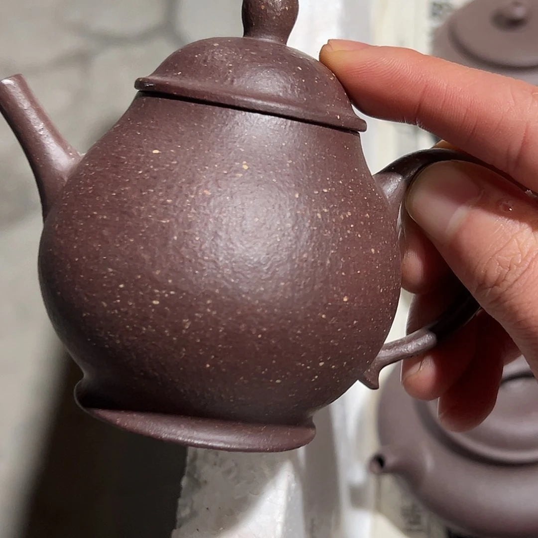 茶壶紫砂紫砂的味道很