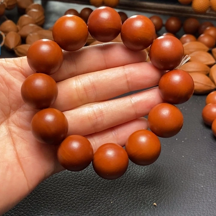 手串橄榄核1.85尺寸树王光珠