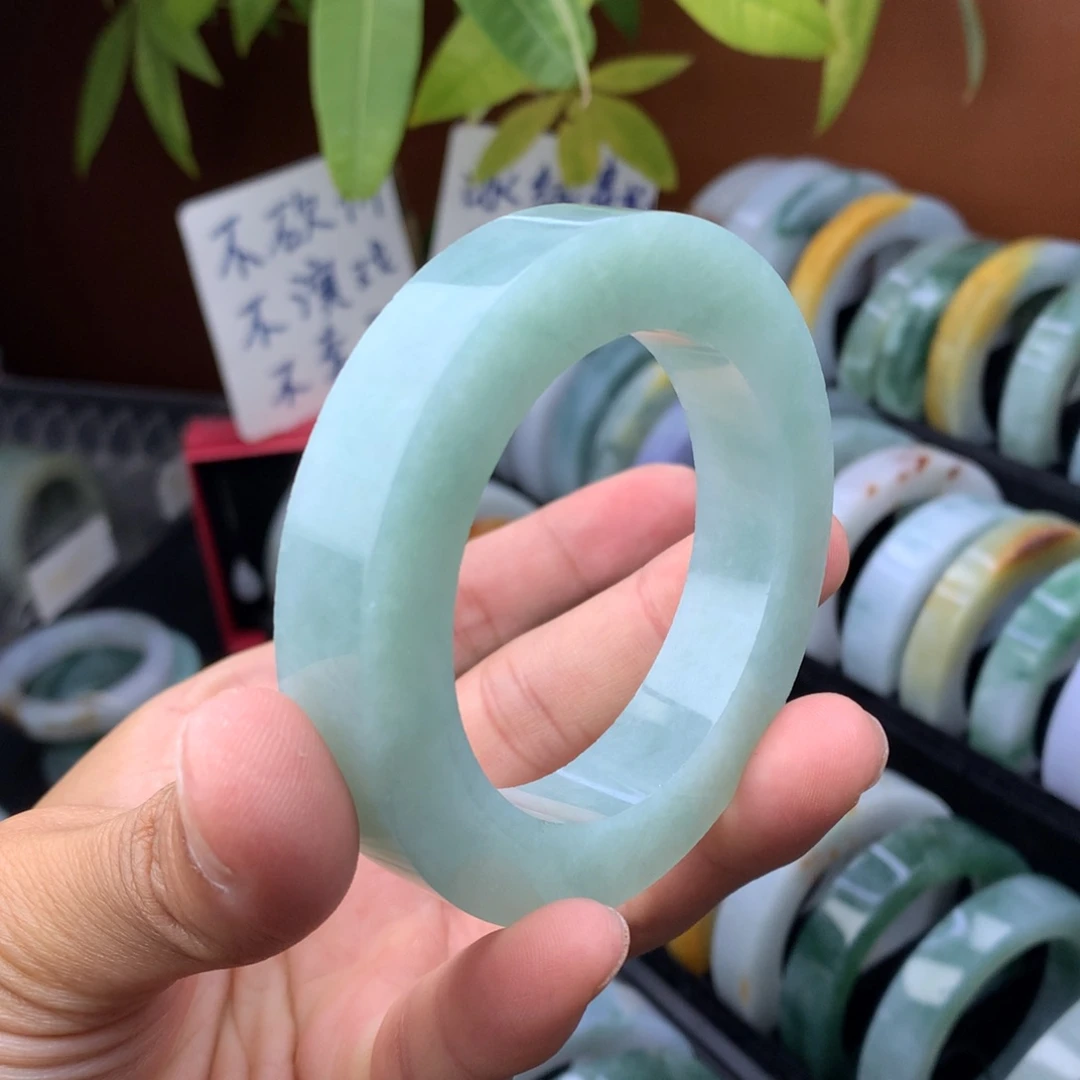定制翡翠手镯未镶嵌定制手镯