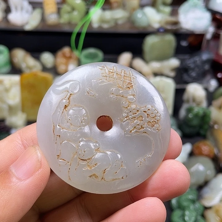 和田玉（糖玉）未镶嵌颈饰
