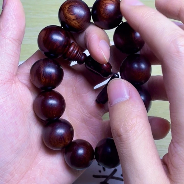 沉香碎屑沉香大叶子檀