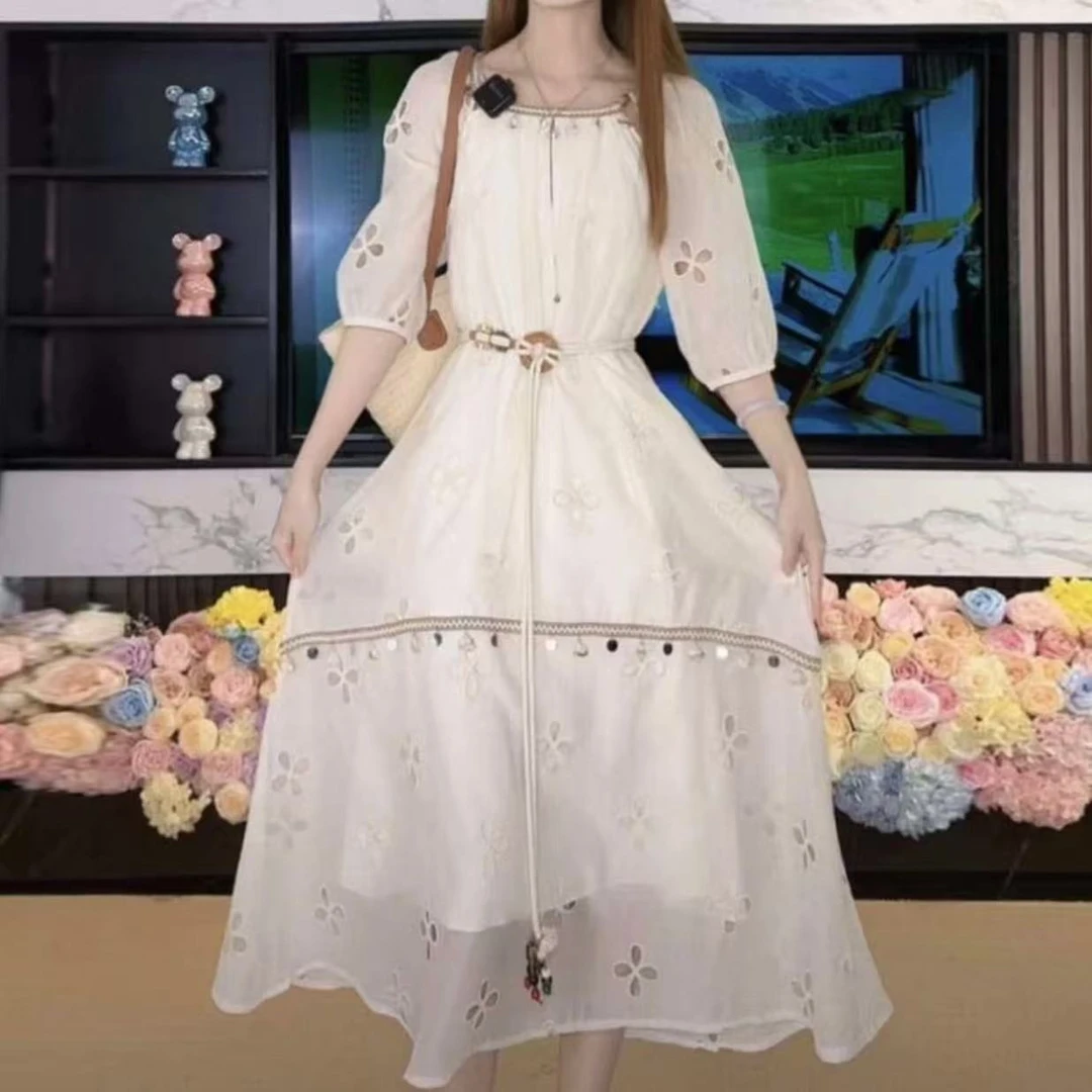 中袖仙气白色复古法式小众长款显瘦度假连衣裙