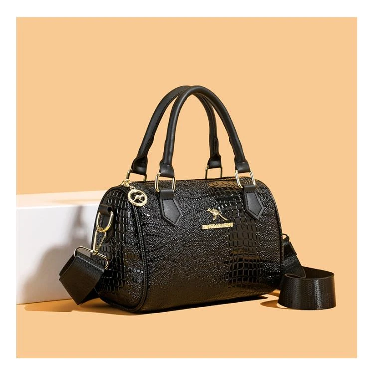 【宠粉】新款时尚百搭潮流手提枕头包