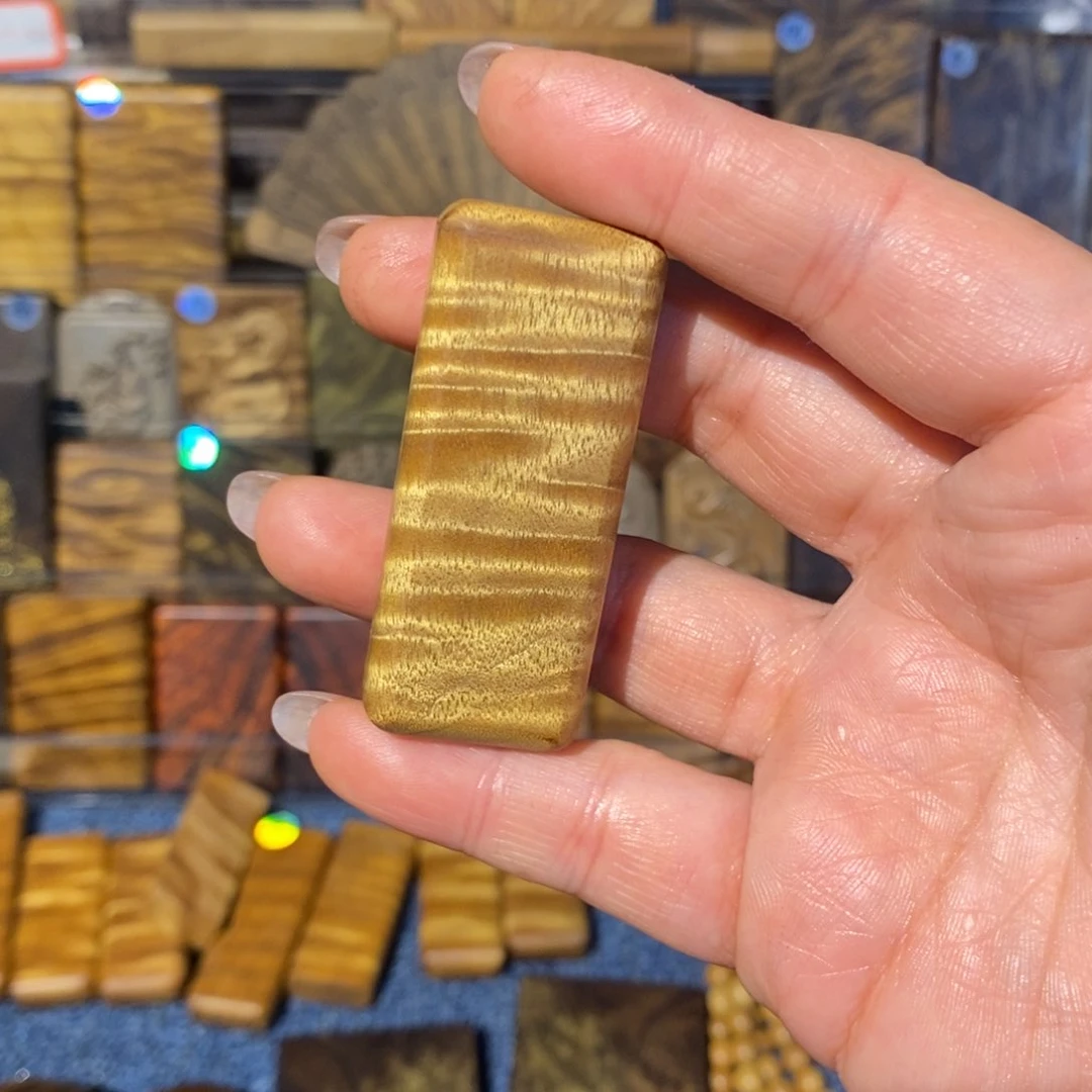 金丝楠无事牌战**奇金丝楠木小叶桢楠