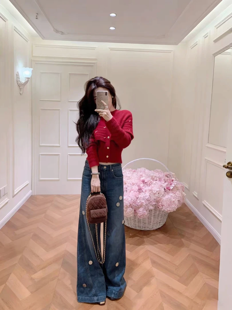 法式小香风烫钻设计感短款毛衣2026秋冬新款高级感设计阔腿裤套装