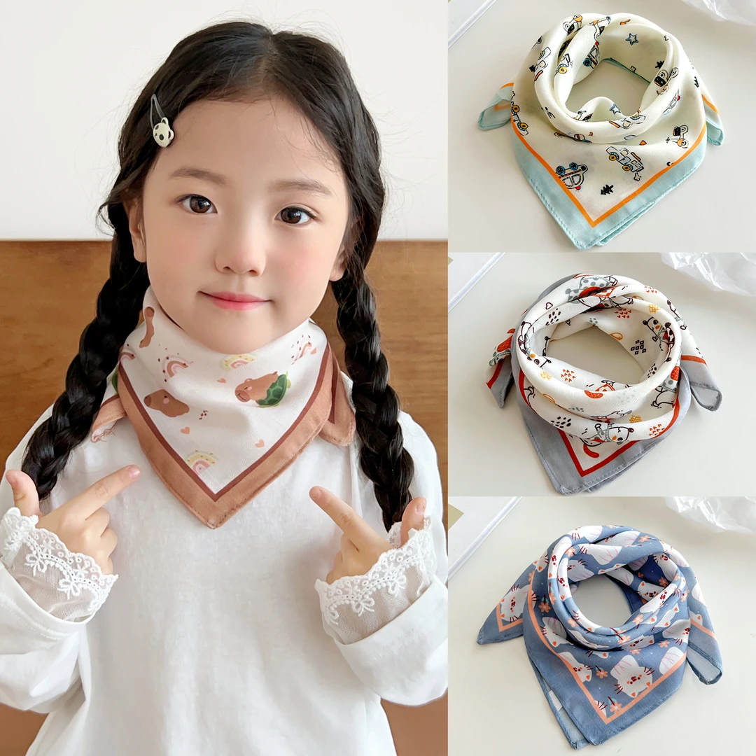 儿童三角巾宝宝休闲风优雅清儿童围巾秋冬款薄款丝巾春秋女童婴儿