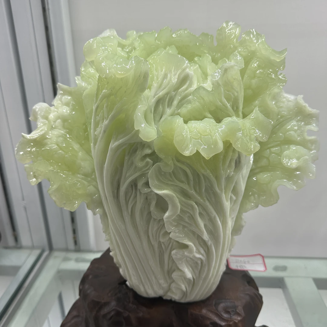 岫玉天然手工雕刻玉白菜(佰财）