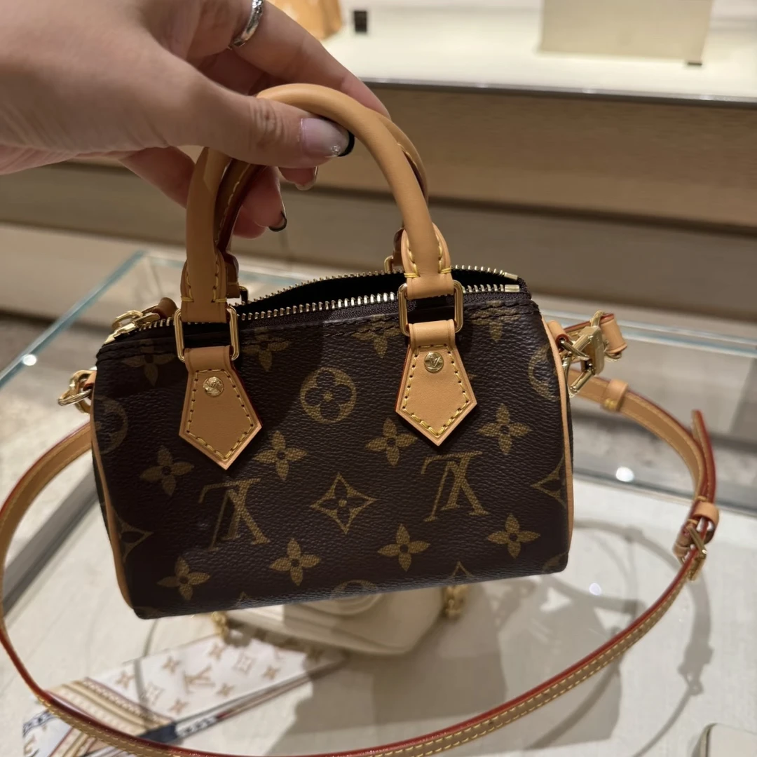 99新 LouisVuitton/路易威登 Spdeey nano新款斜挎包