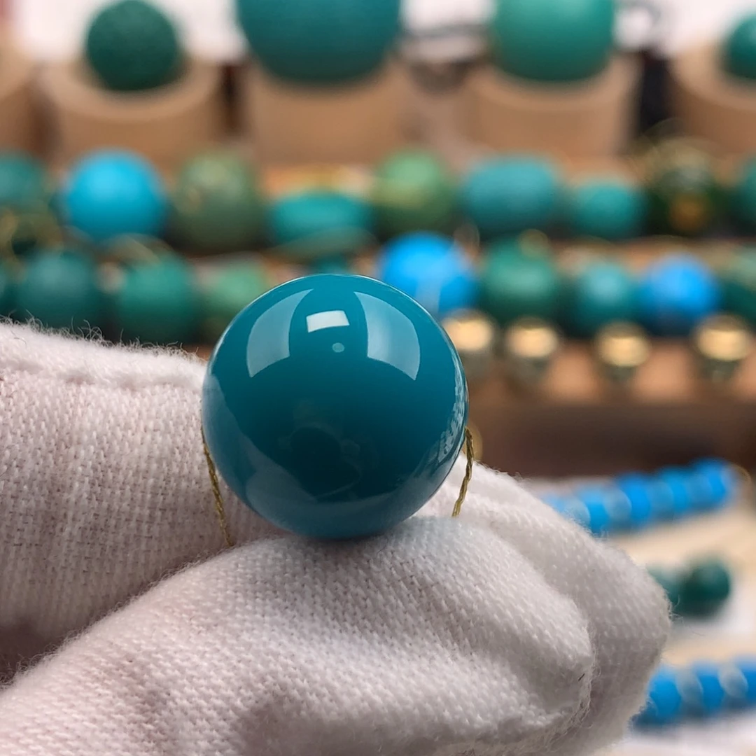 绿松石未镶嵌珠宝奇石13.9m