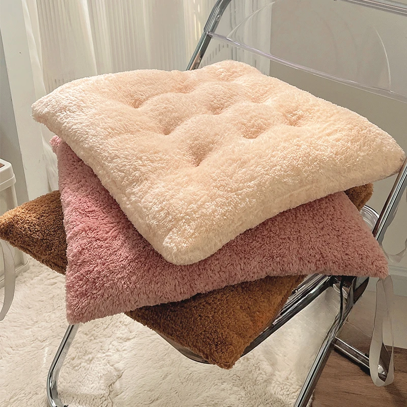 毛绒坐垫办公室久坐宿舍屁垫冬季加厚保暖椅子屁股垫子座椅靠垫FS