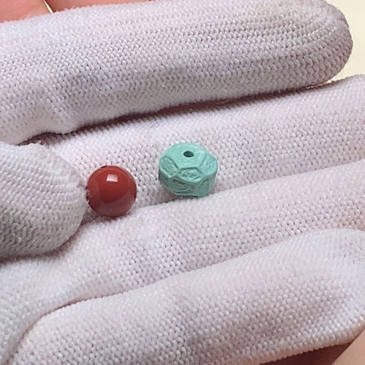 南红玛瑙未镶嵌珠宝奇石