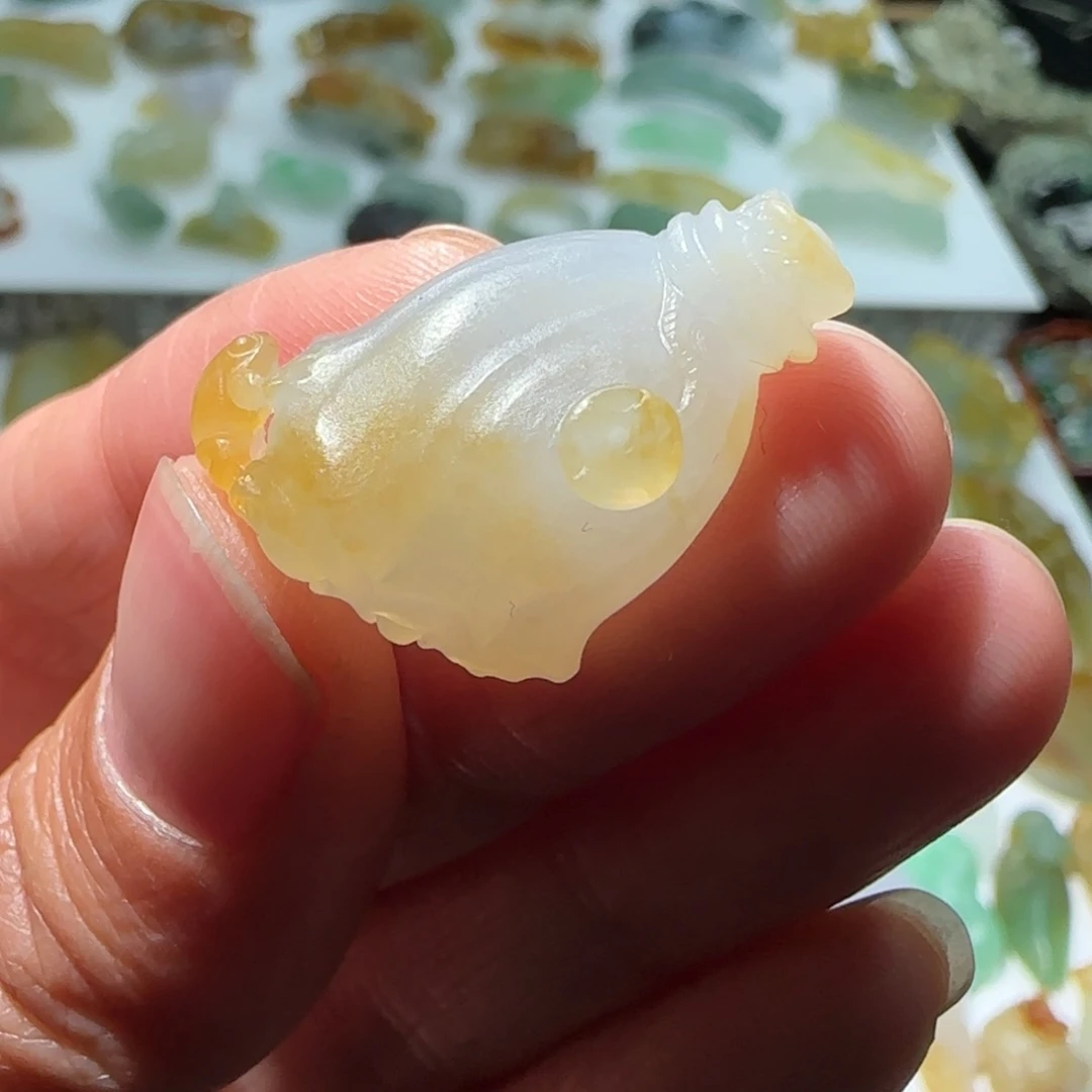 定制翡翠未镶嵌缅甸翡翠