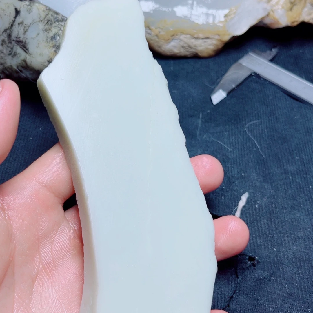 未镶嵌和田玉珠宝奇石
