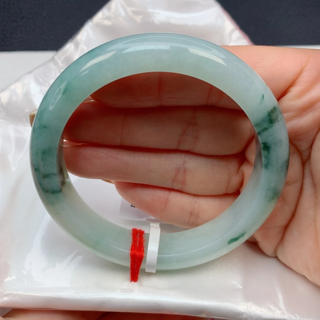翡翠手镯未镶嵌57-58糯冰飘花