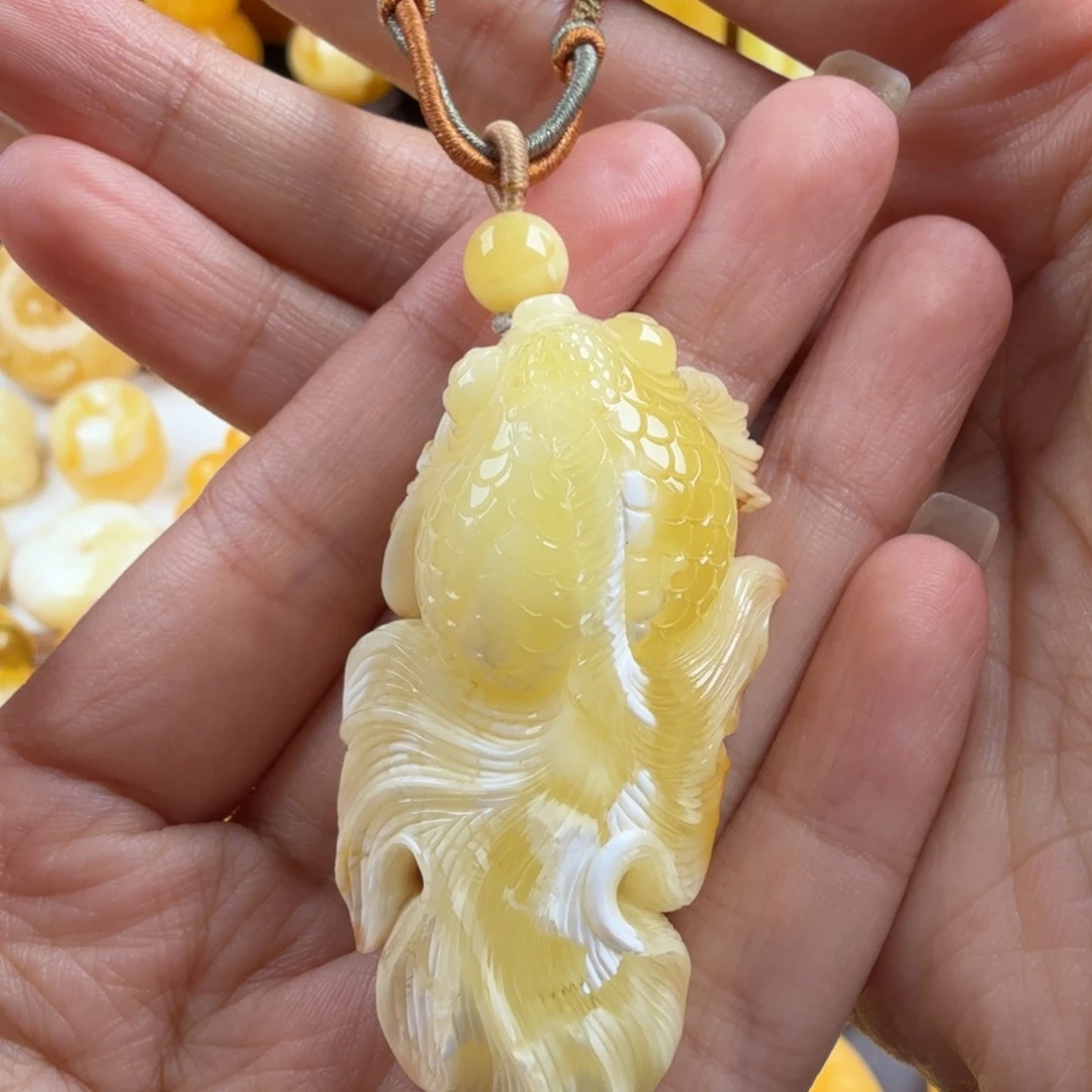 琥珀未镶嵌颈饰纯天然琥珀蜜蜡无优化