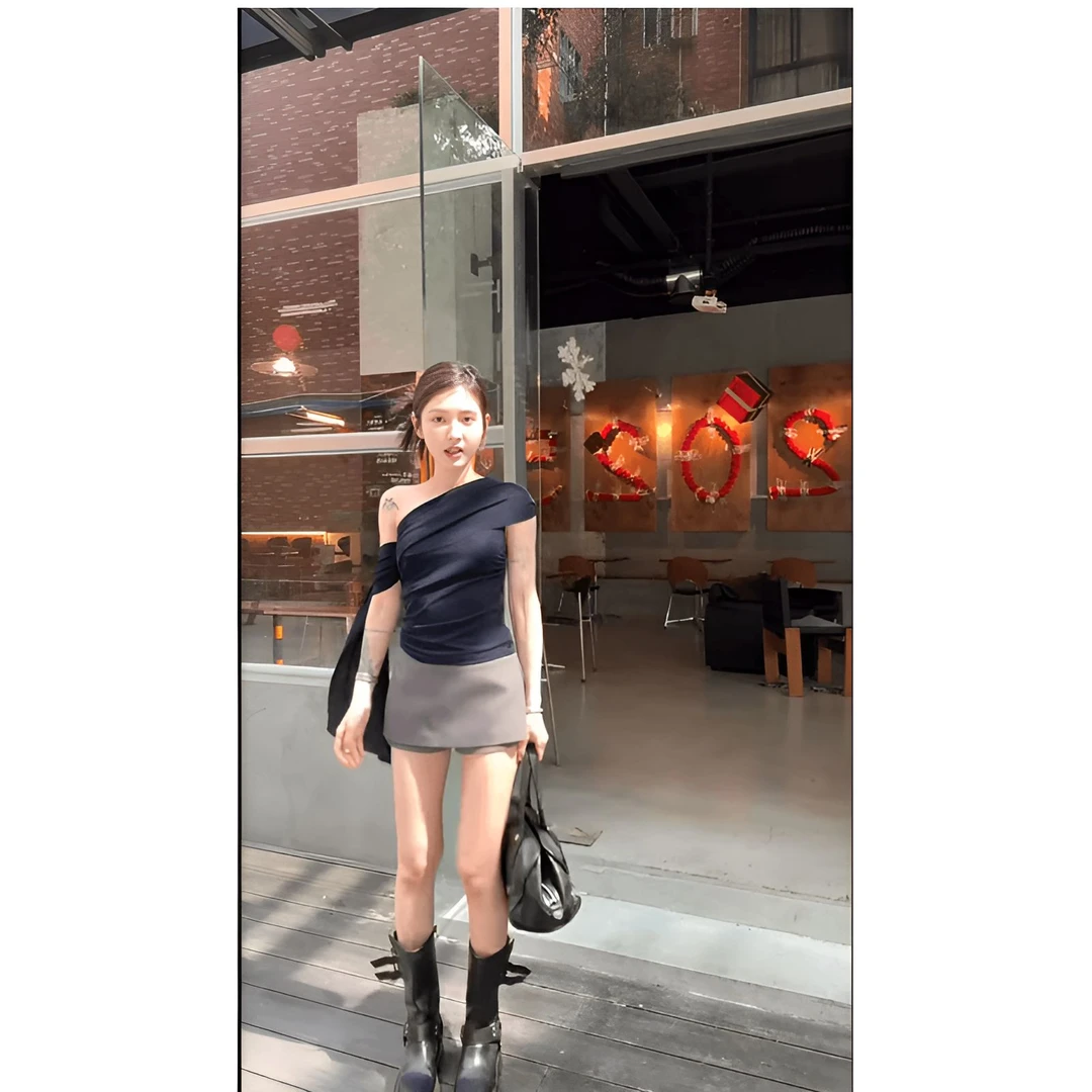 INS CEC设计感法式斜肩飘带上衣配高腰气质半身裙裤两件套女