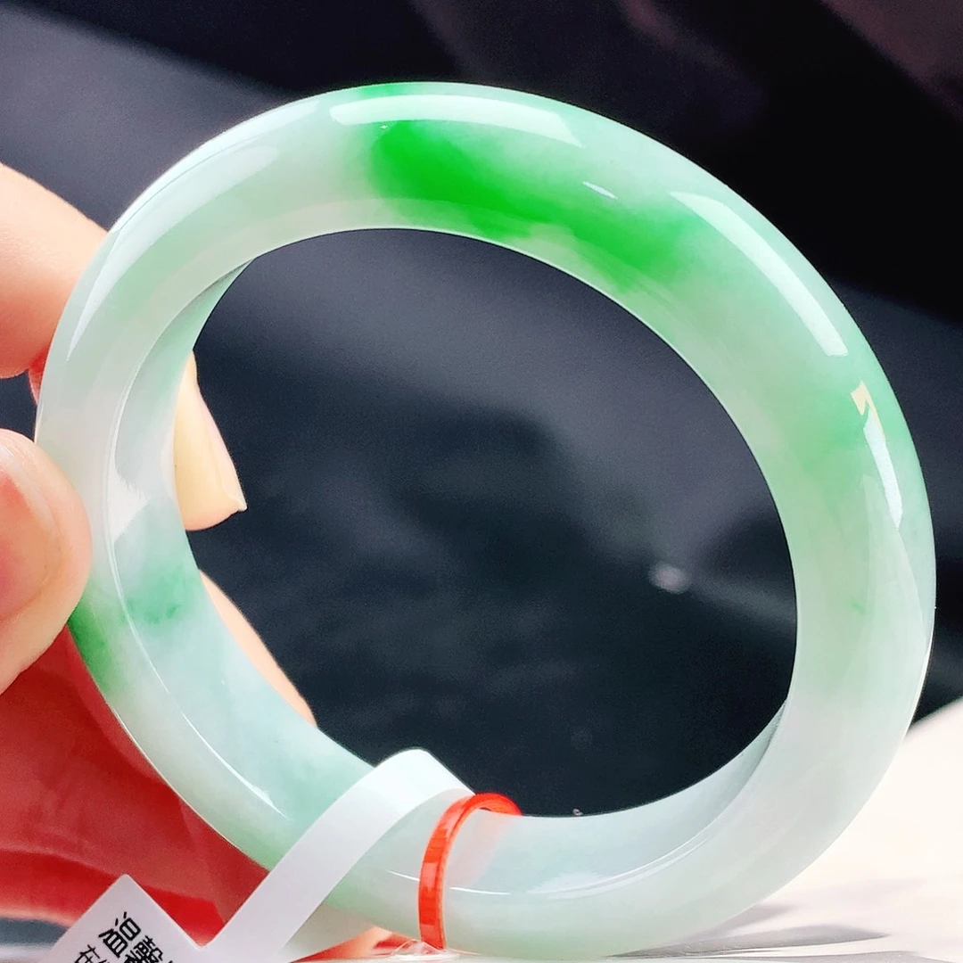 未镶嵌手镯翡翠54圈