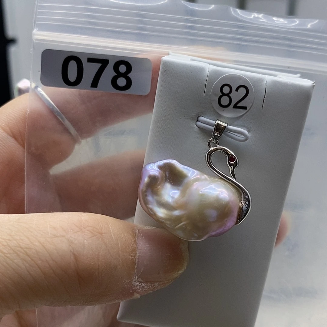 合金耳饰淡水珍珠