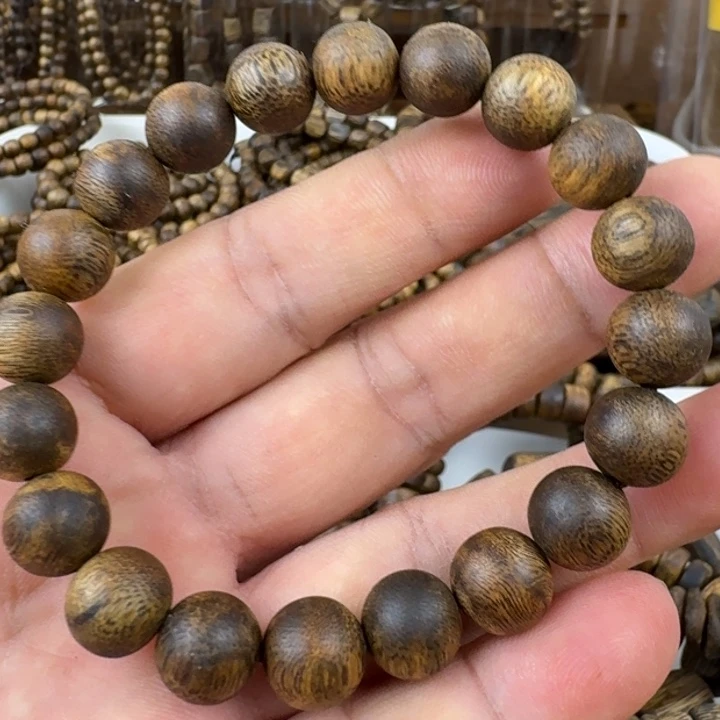 手串沉香乌身手串7克加