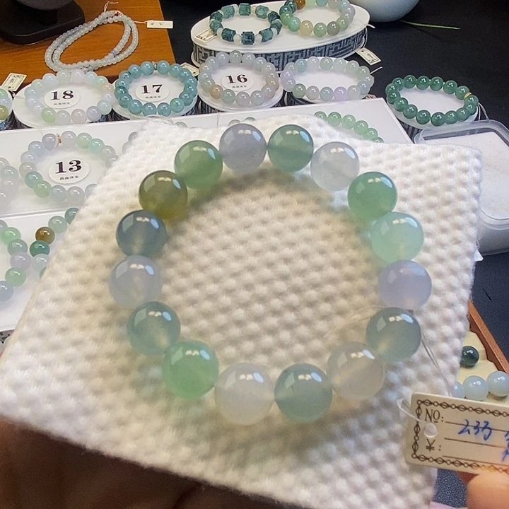 定制翡翠未镶嵌翡翠卡12