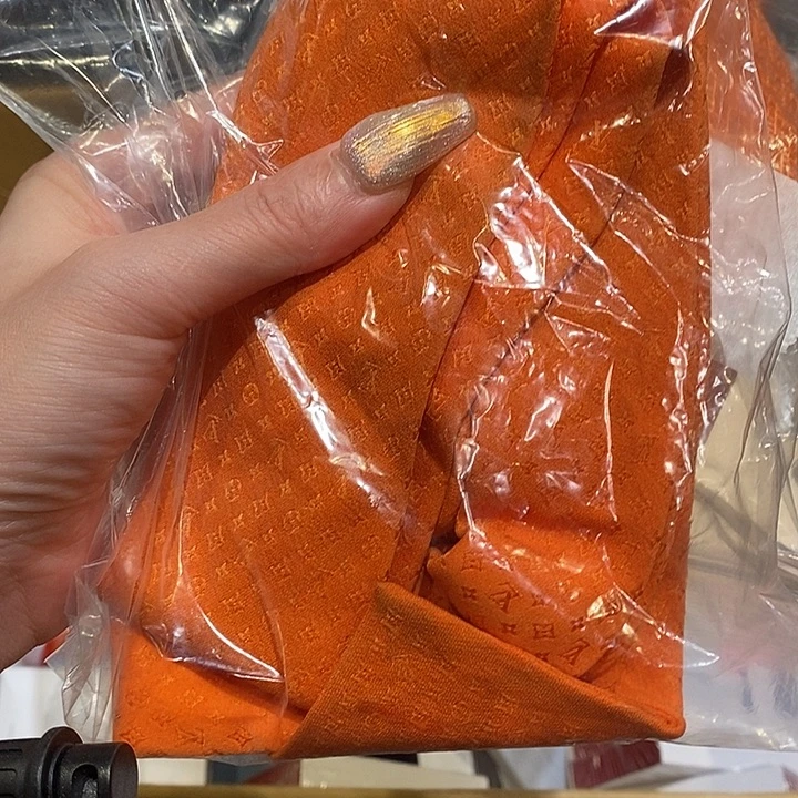 《***》中古香水沐浴露持久留香