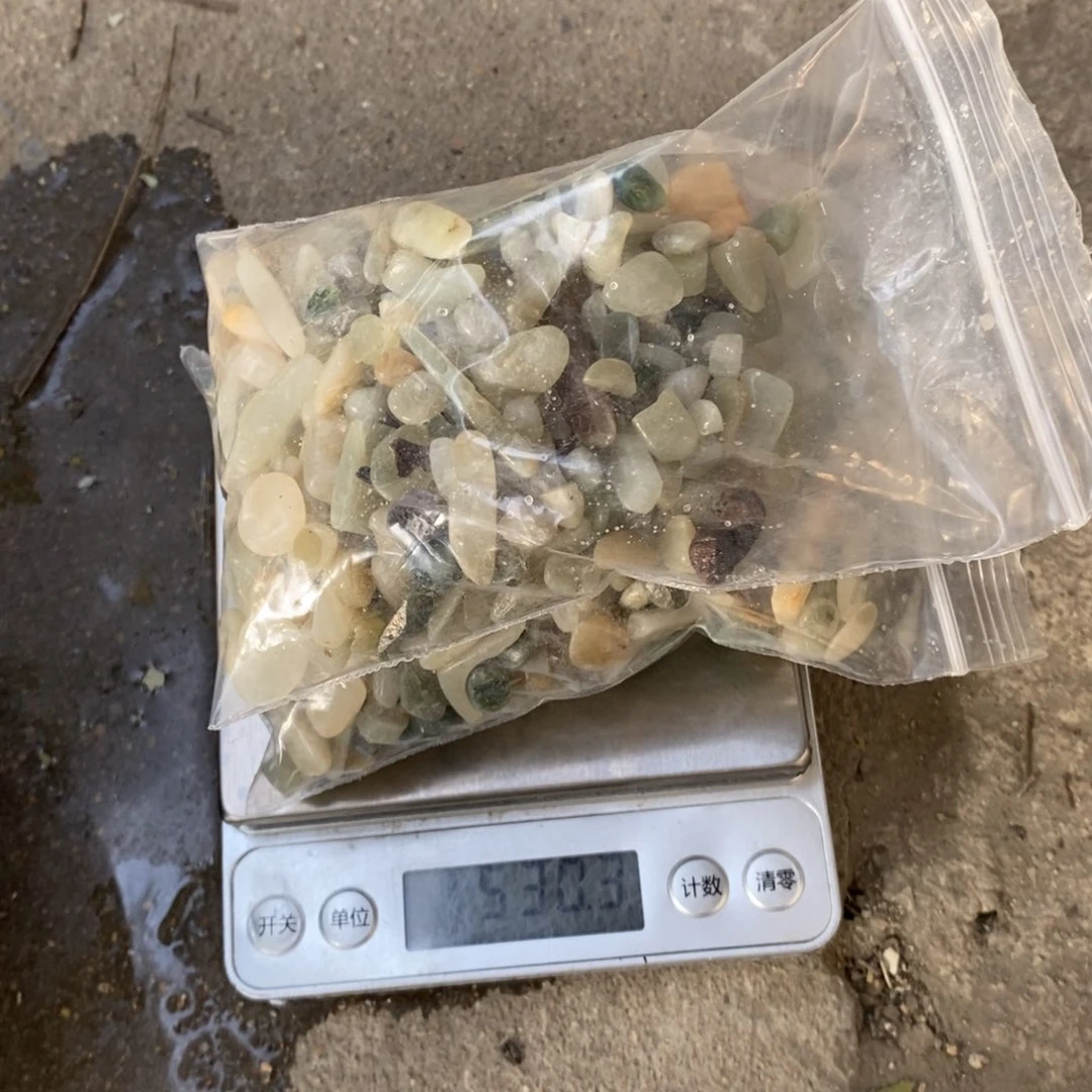 旺***包和田玉未镶嵌手链