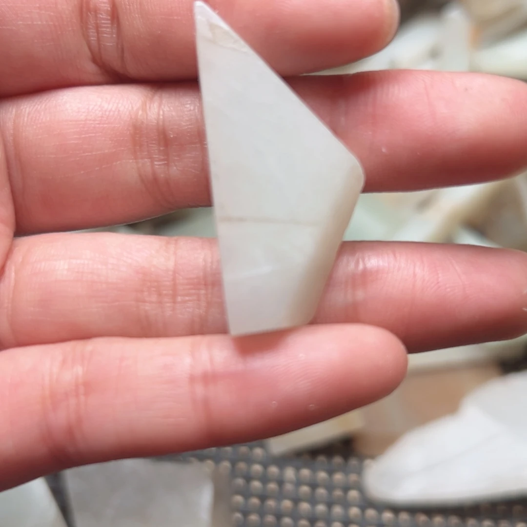 和田玉项链未镶嵌