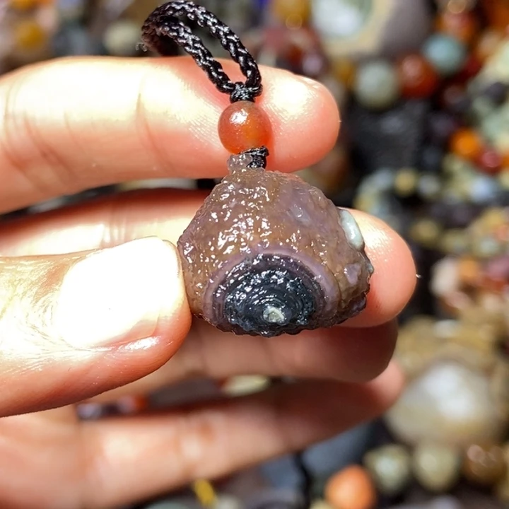 玛瑙/玉髓未镶嵌珠宝半成品d****r